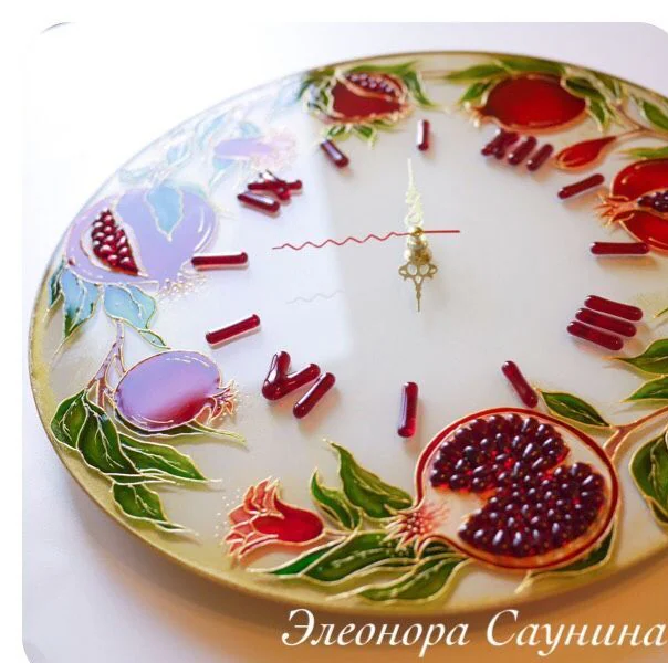 Часы настенные стеклянные Гранаты