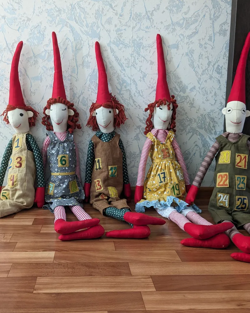 Гном Рождественский — Гном