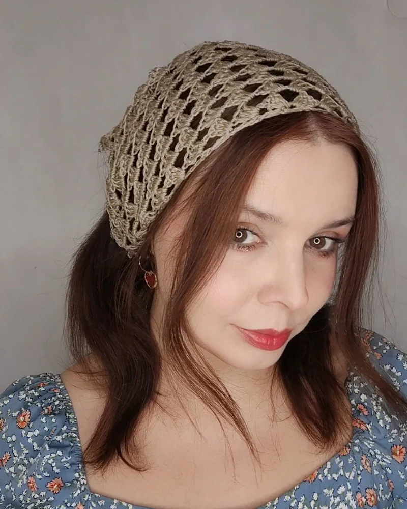 Ажурная косынка крючком из хлопка Белый