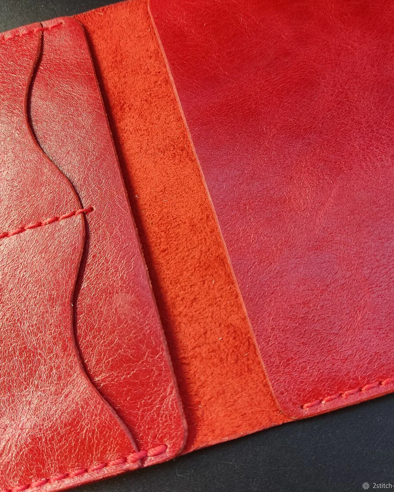 Обложка на паспорт Red