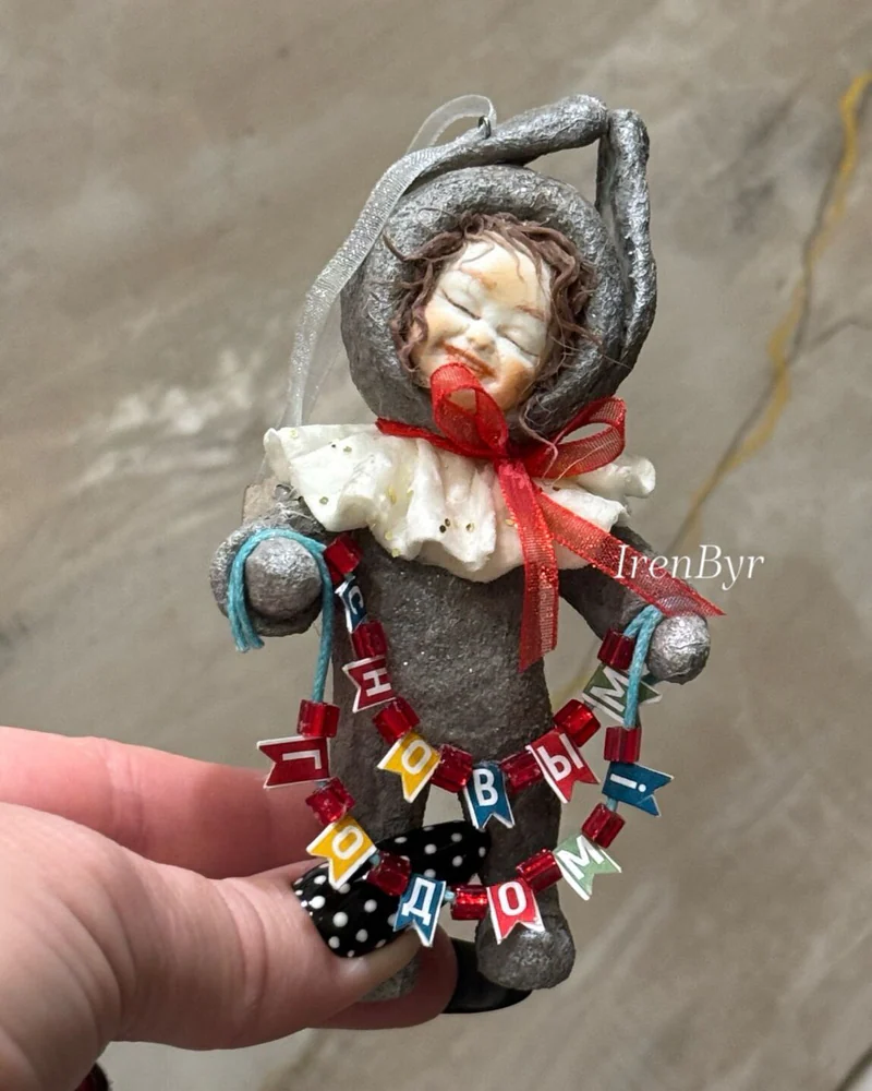Ёлочная игрушка Зайка