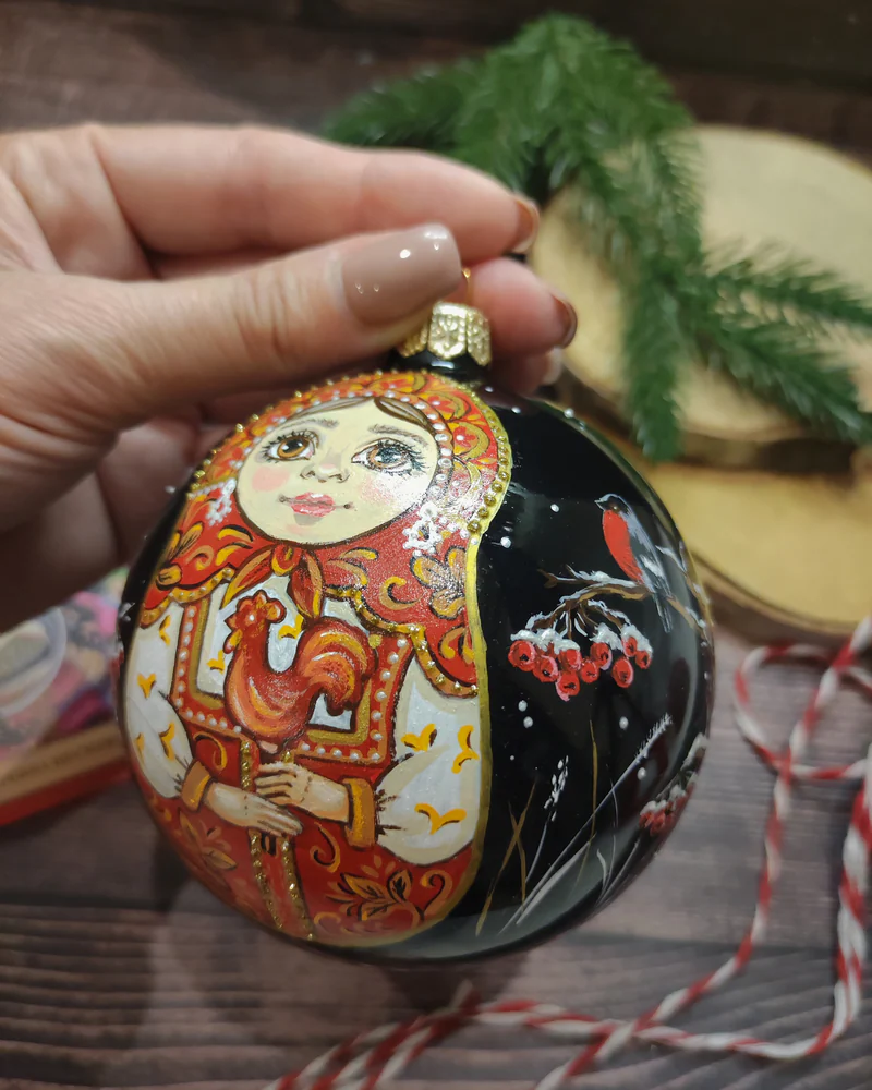 Ёлочный шар "Матрёшка"