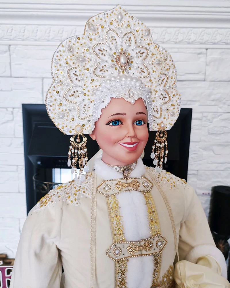 Дед Мороз и Снегурочка