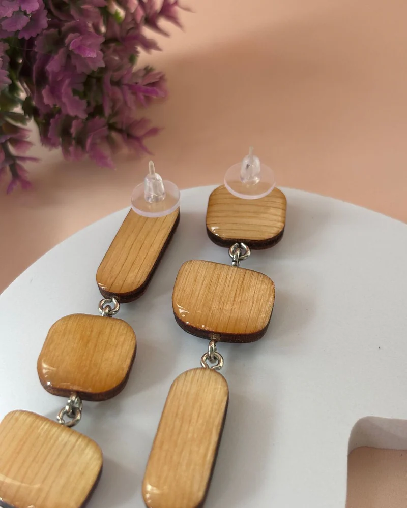 Серьги длинные.Акцентные серьги