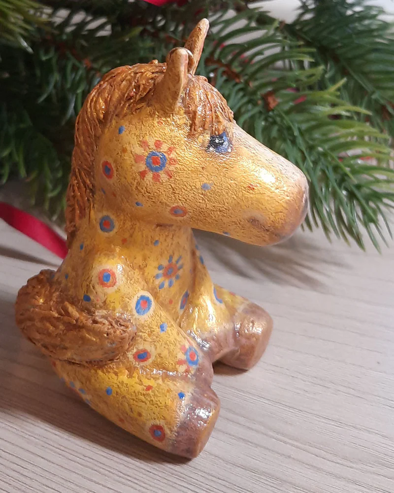 Ёлочная игрушка «ЗОЛОТАЯ ЛОШАДКА»