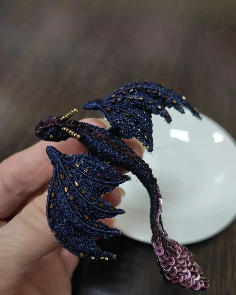 Брошь-дракончик «Little Dragons», чёрная — Основной