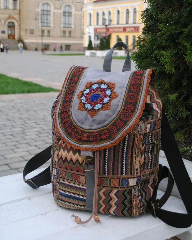 Бохо-рюкзак «Этника» — Серый клапан