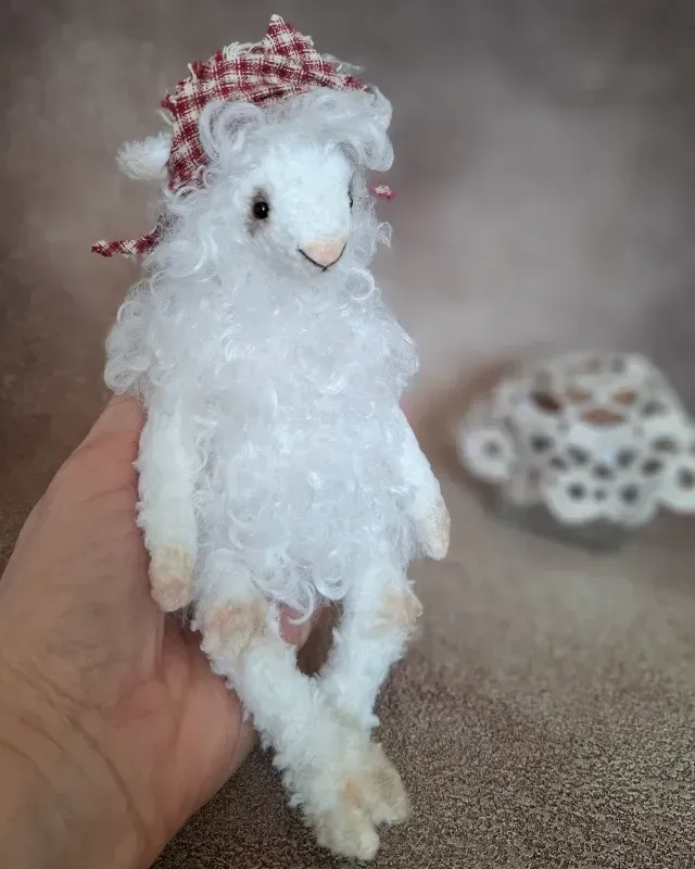 Овечка Тедди Молли, белая, 20 см