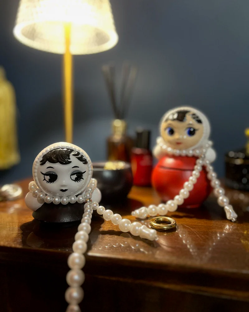 Шкатулка-фигурка Для украшений — Красный