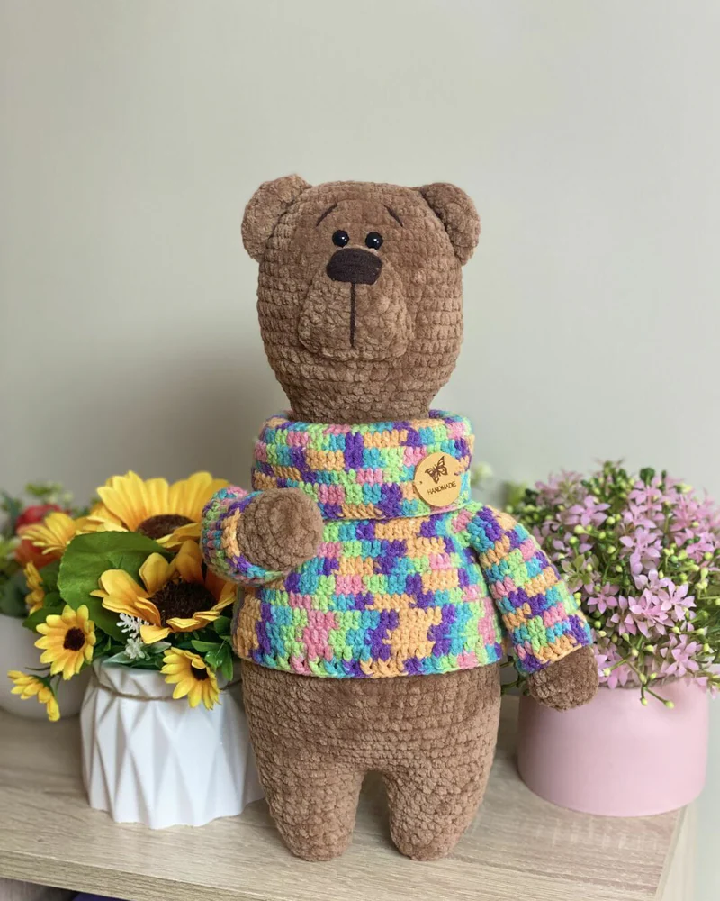 Вязаный коричневый мишка амигуруми