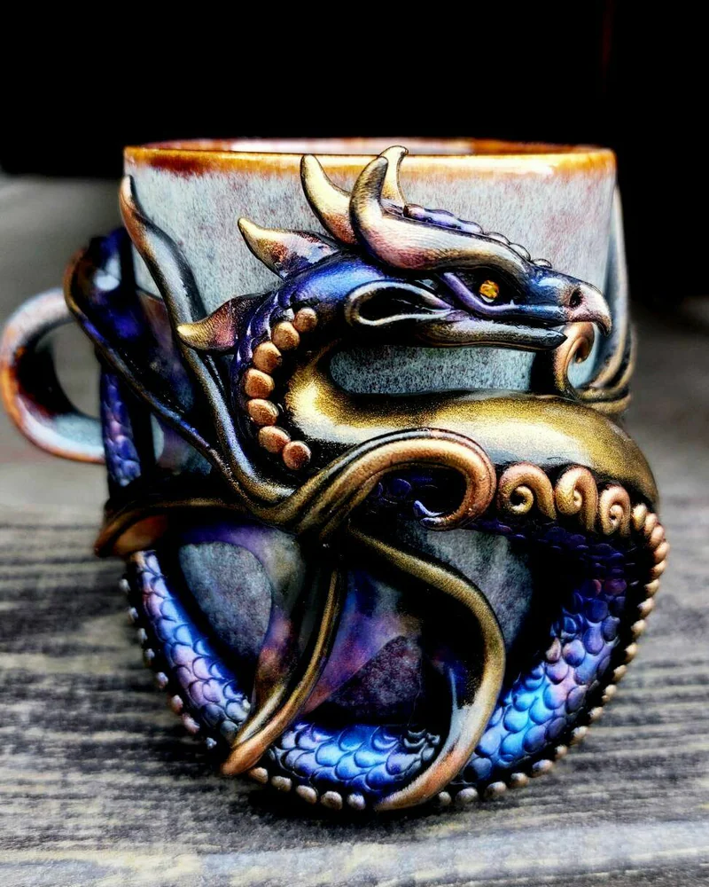 Кружка с драконом "Молли"