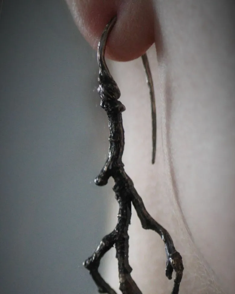 Серьги - веточки — серебристый — Серебристый