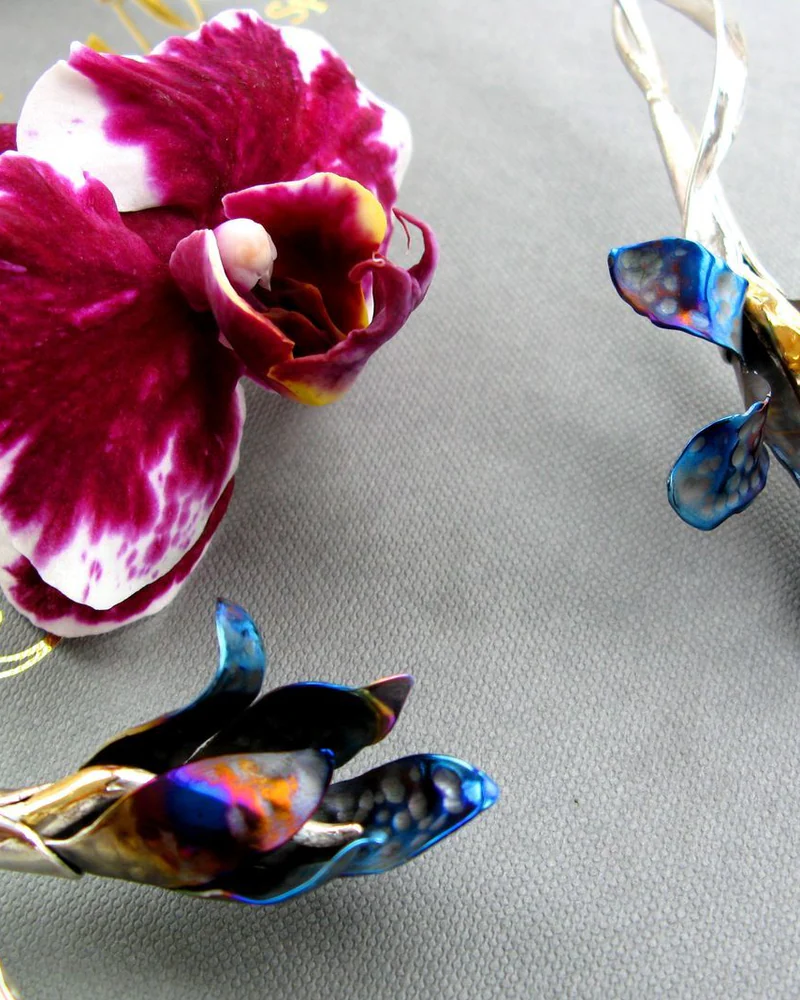 Колье "Black orchids"