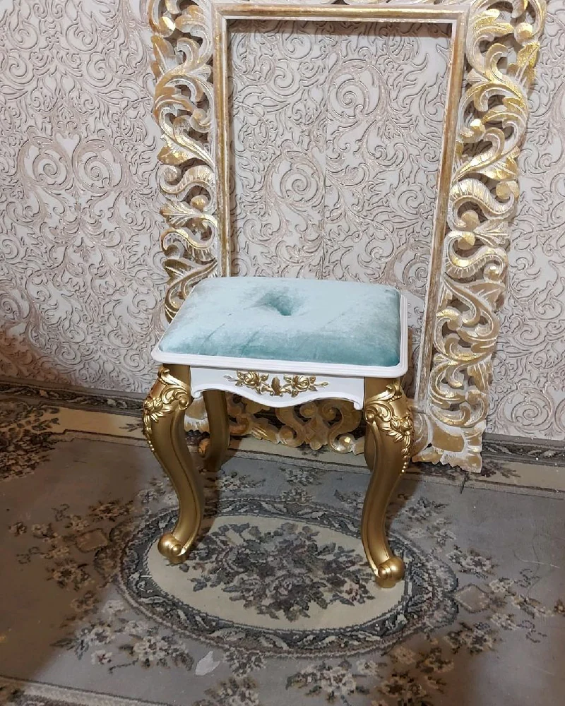 Пуф Барокко (золото) — Основной