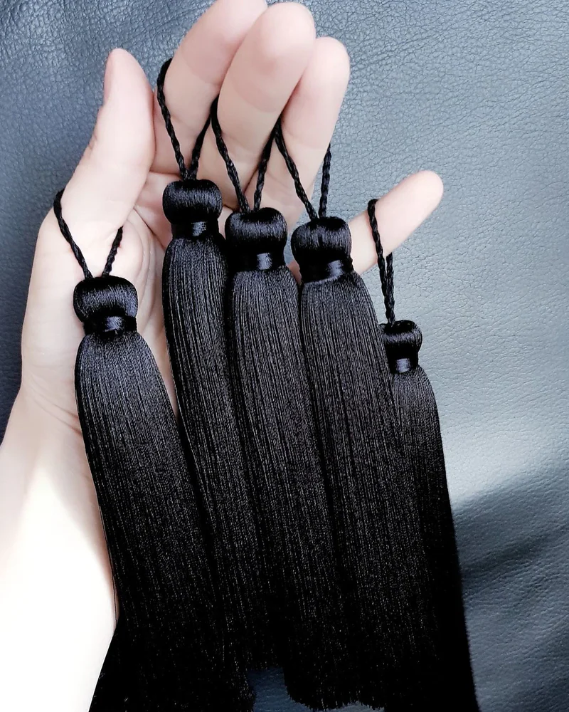 Кисти с петельками " Black Classik"