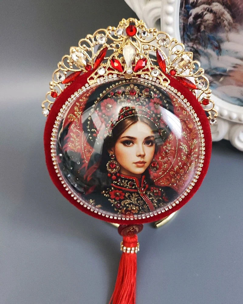 Ёлочная игрушка медальон
