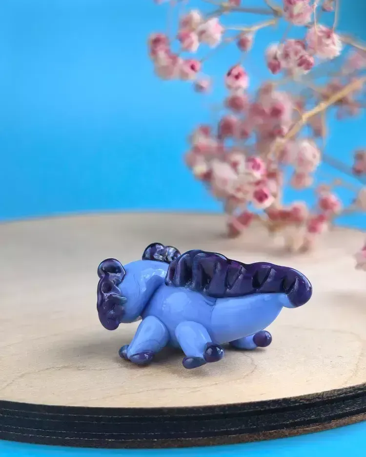 Стеклянная фигурка «Аксолотль» — Синий