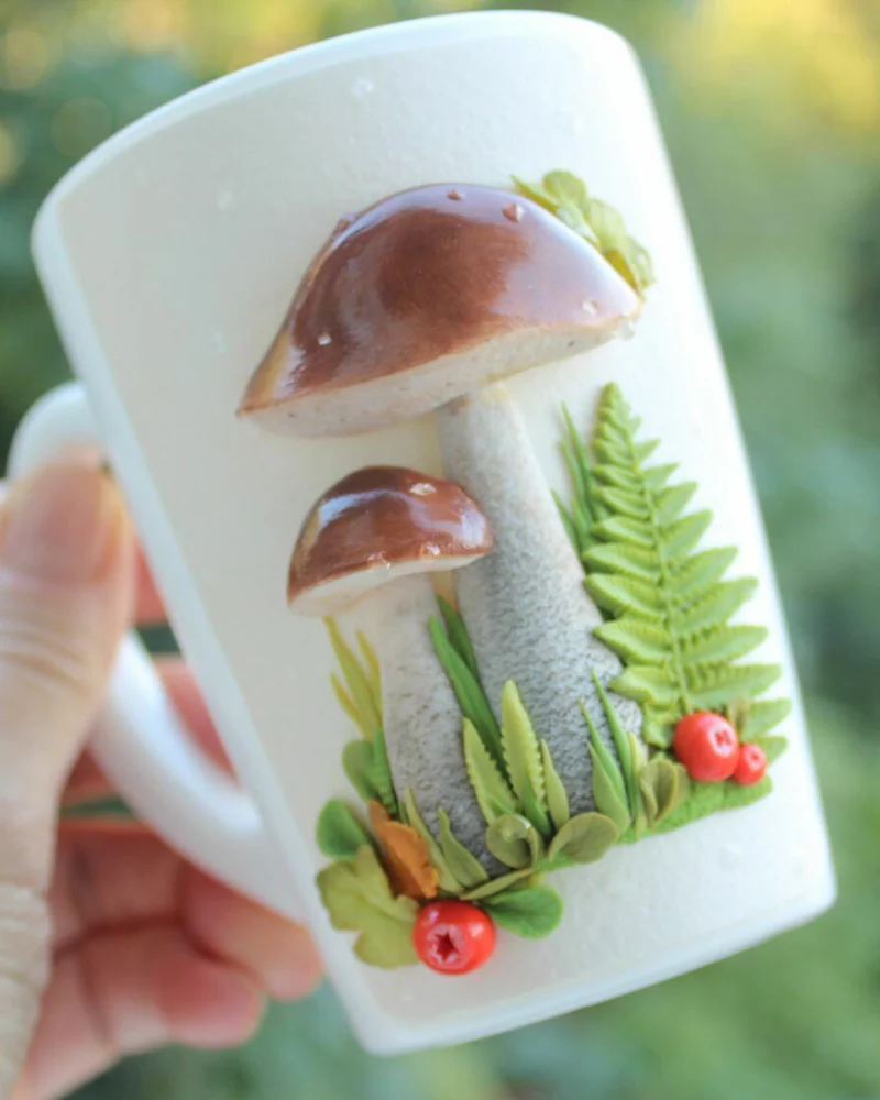 Кружки с грибами разные
