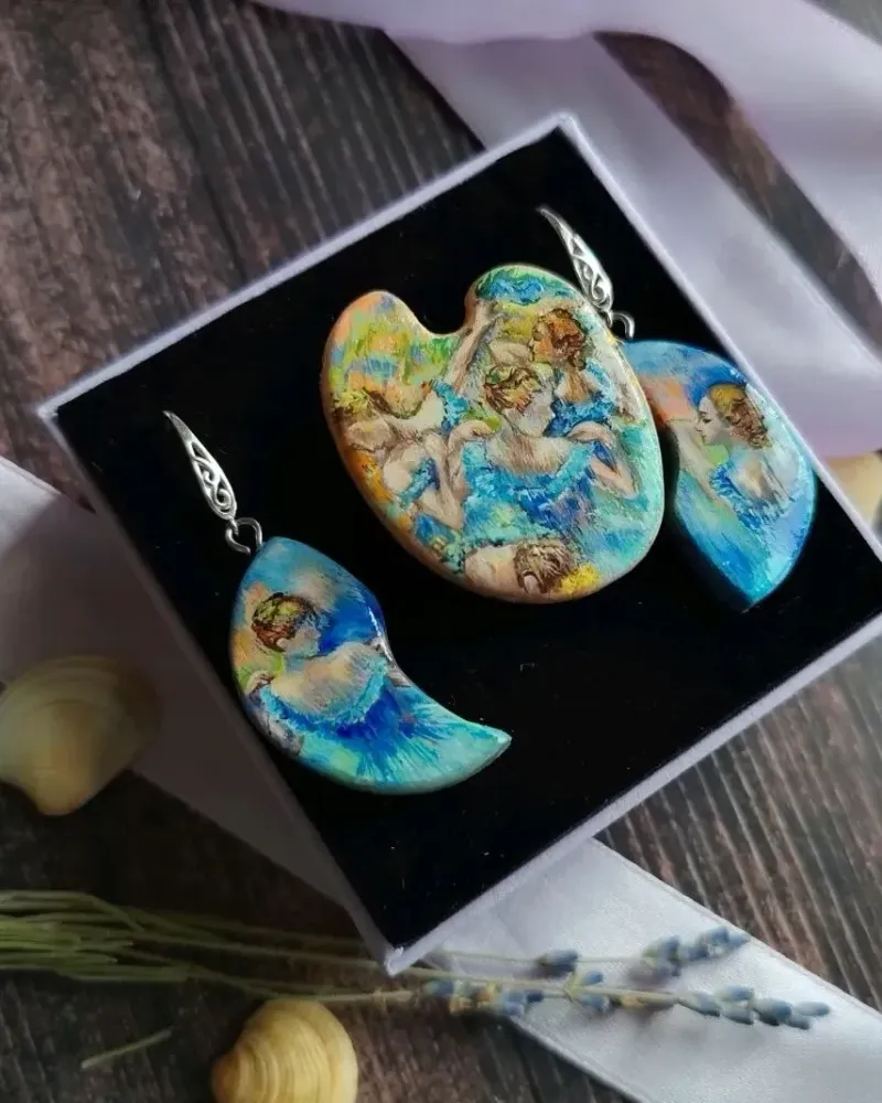 Серьги «Балерины Дега» с ручной росписью — голубой