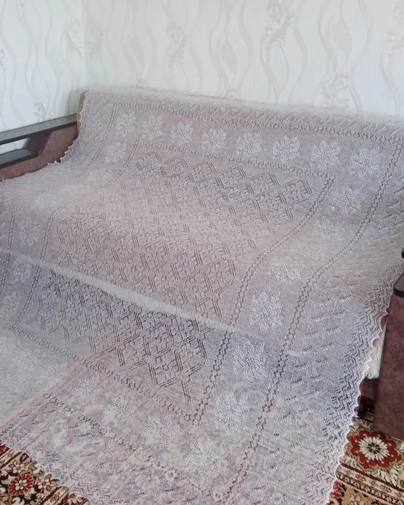 Ажурная паутинка ручной работы из пуха оренбургской породы коз — Белая размер 2м на 2