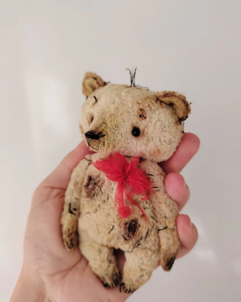 Коричневый мишка из винтажного плюша