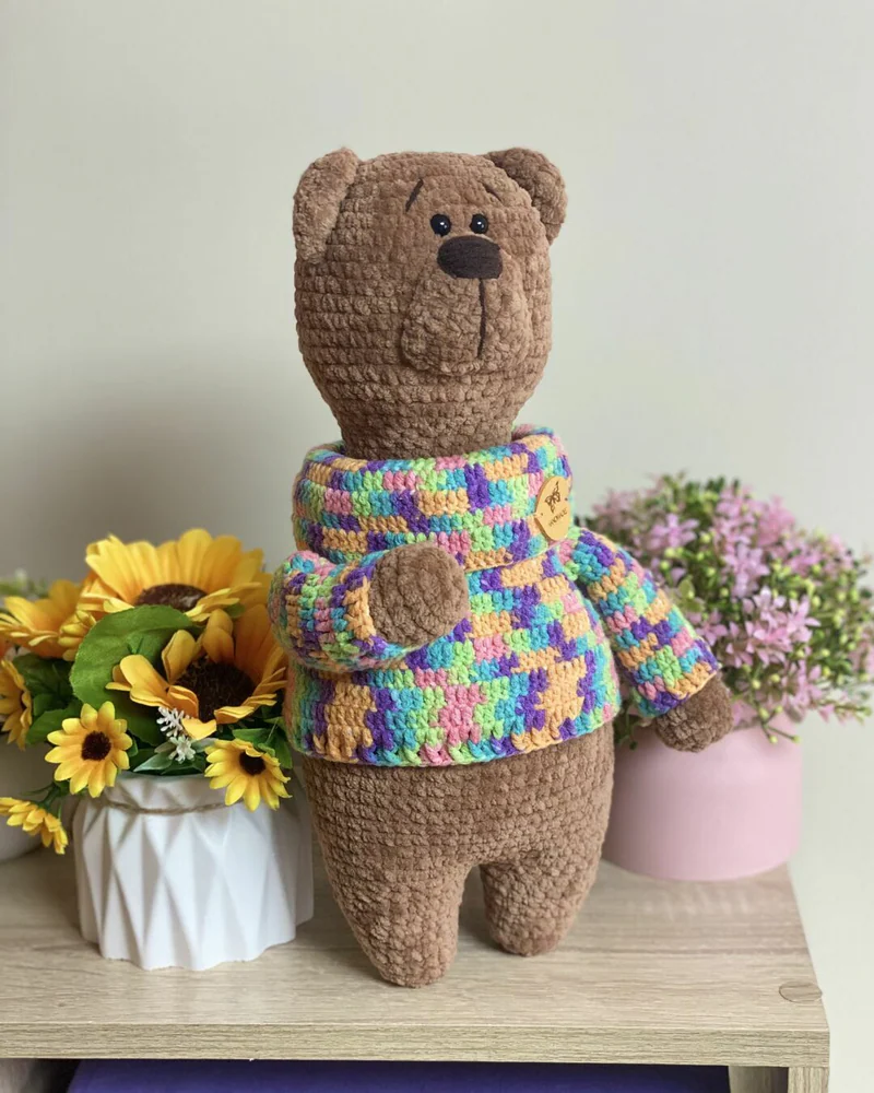 Вязаный коричневый мишка амигуруми