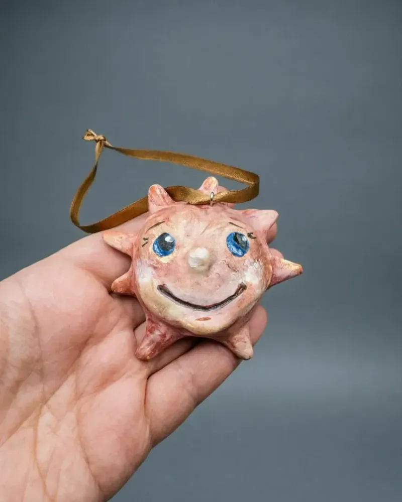 Ёлочные игрушки в технике папье-маше Солнце