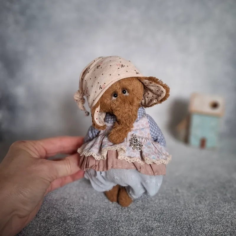 Слонёнок Тедди Мишель, коричневый, 16 см