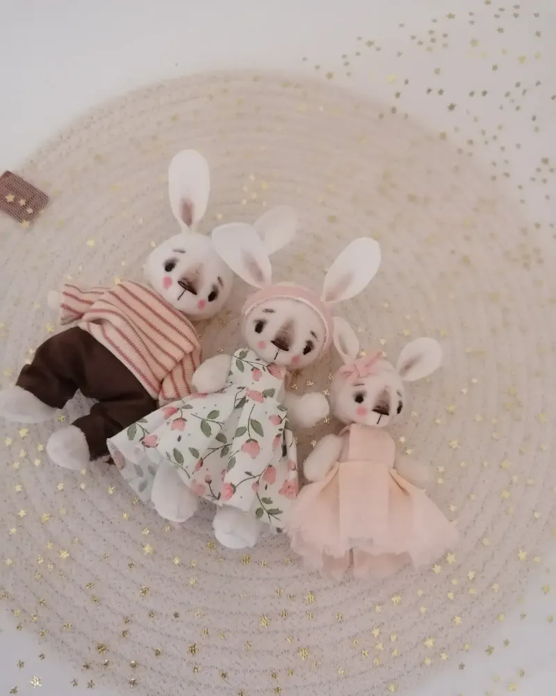 Семья заек