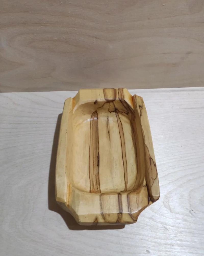 Миска из берёзы, грубая резьба — Миска из берёзы, грубая резьба