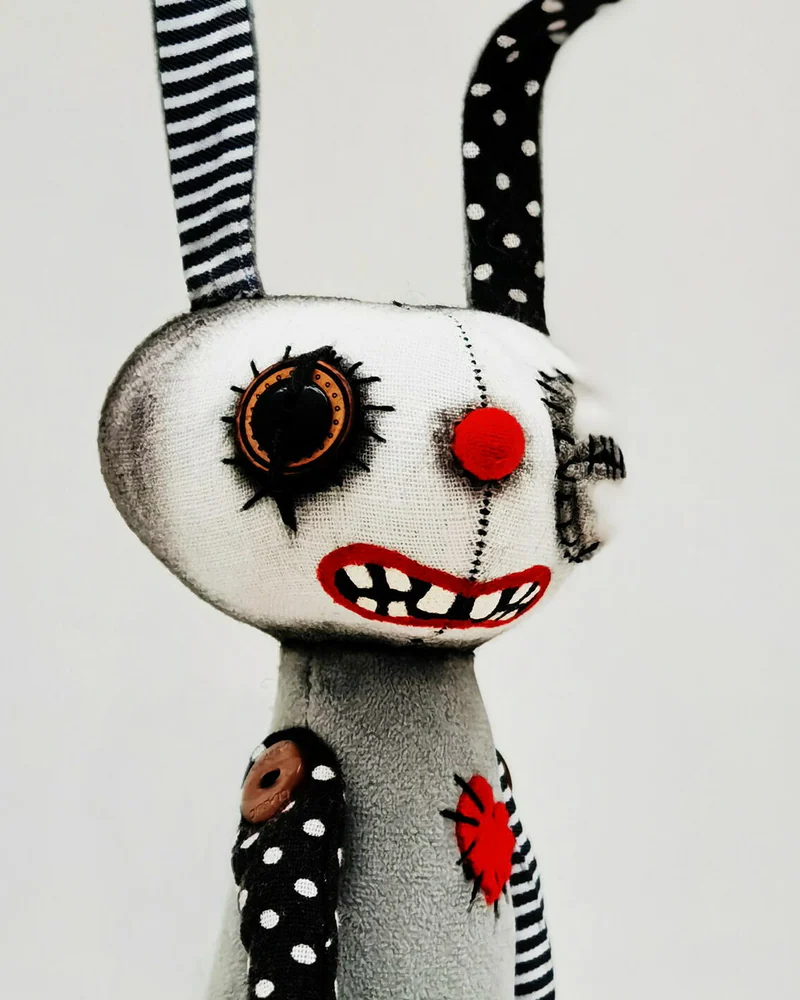 Чердачная кукла Заяц текстильный Чердачный монстр Сreepy doll Кролик