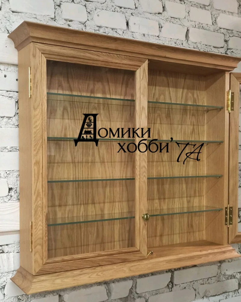 Витрина для коллекции, - " Горизонтальный дуб № 3"