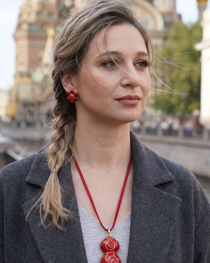 Шикарная подвеска Матрешка