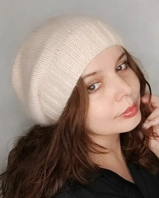 Шапка бини из ангоры вязаная женская шапка осень