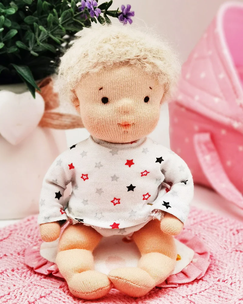 Вальдорфская кукла малыш Игровая