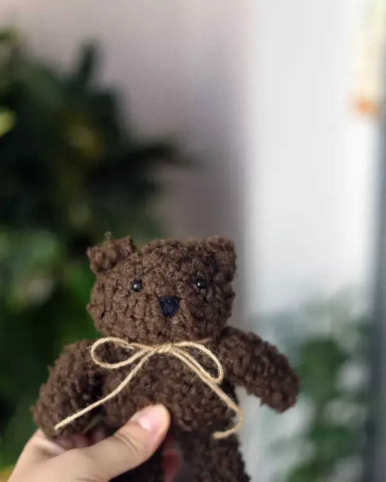 Мишка маленький из кудрявого меха — Тёмно-коричневый