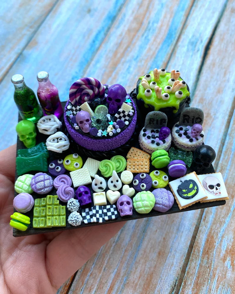 Кукольная Миниатюра «Ведьминская кондитерская 💜💚»