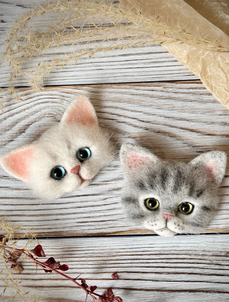 Брошь валяная - Брошки кошки из шерсти