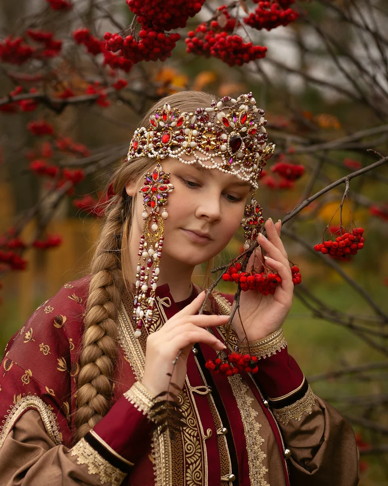 Русский венец, кокошник "Княжна"