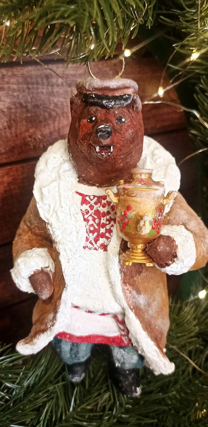 Медведь с самоваром