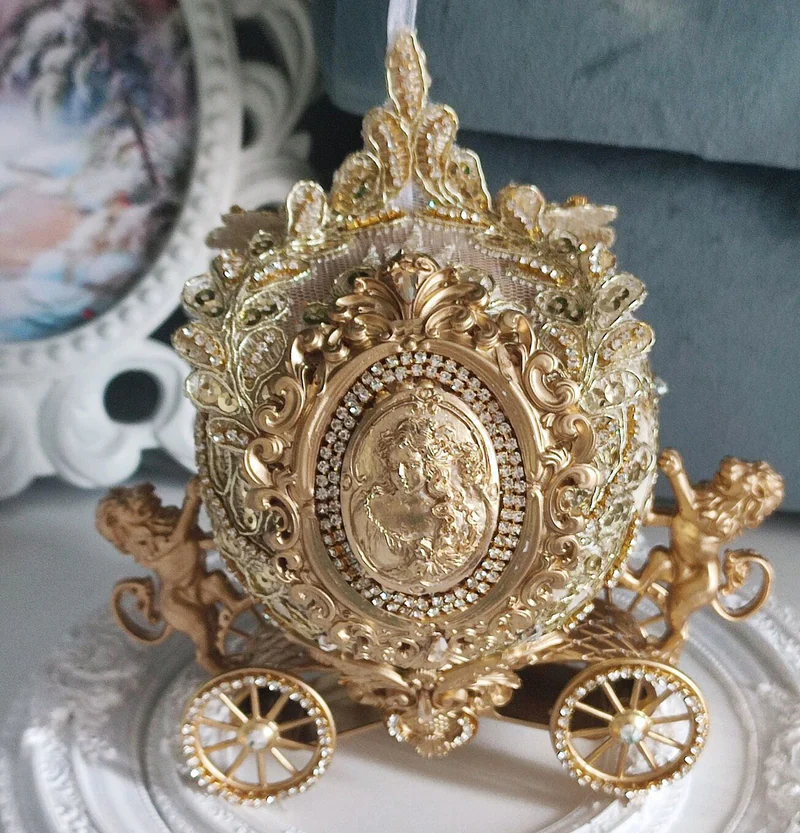 Ёлочная игрушка "Карета"