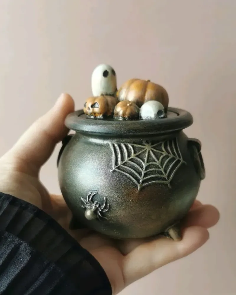 Ведьминский котелок с крышкой