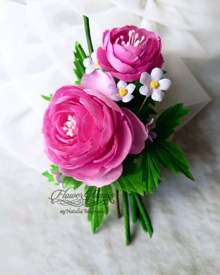 РОЗОВЫЙ РАНУНКУЛЮС