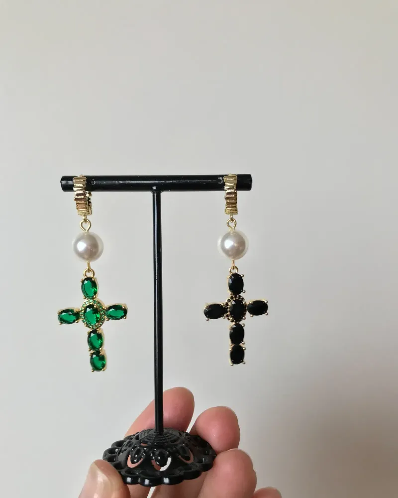 Серьги с крестами
