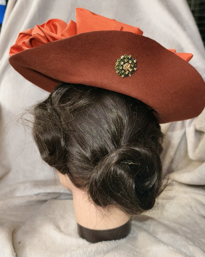 Шляпка модерн «Рыжий апельсин»