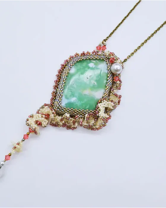 Кулон с хризопразом и Swarovski