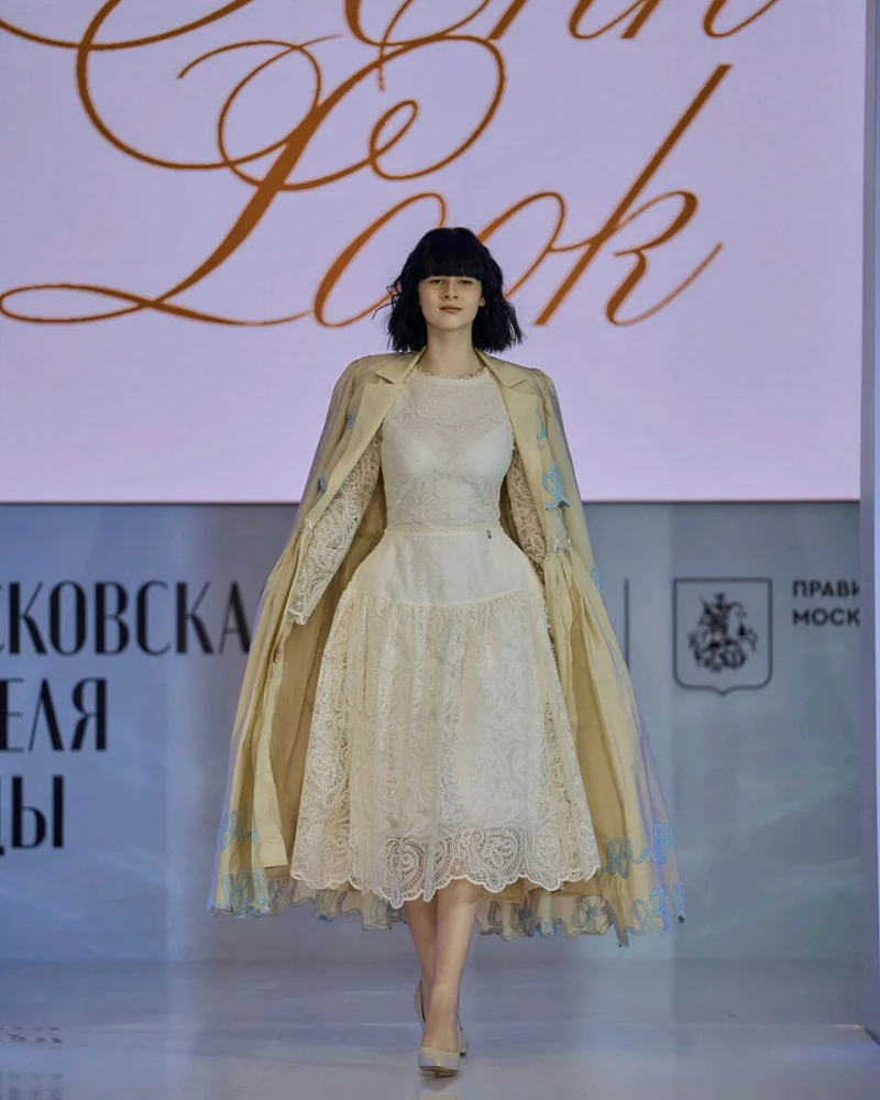 Кружевное платье Ход королевы, кружево хлопок Италия