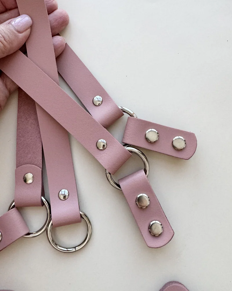 null — Розовый, никель