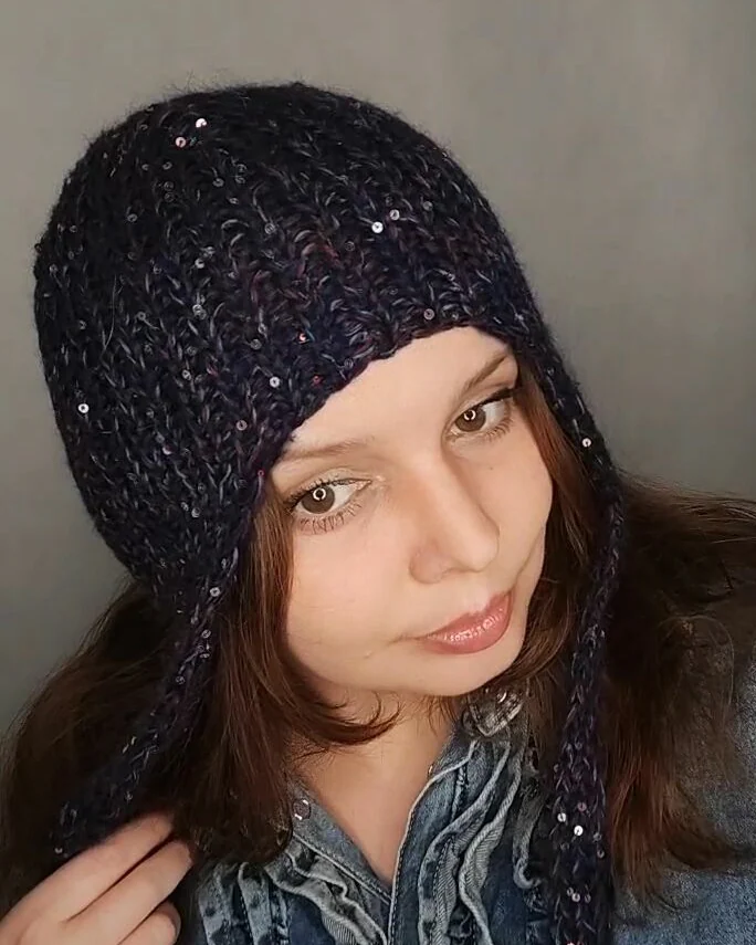 Шапка чепчик шлем, шапка с пайетками