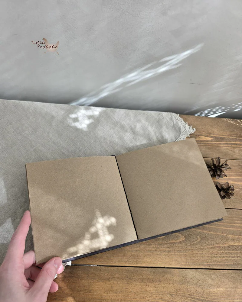 Деревянный блокнот 15,5×15,5 см с коптским переплётом — Mandrake Root